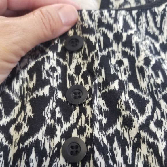 3Stones Black White Patterned 100% Cotton Tank Top Casual Lightweight Cross Back - Picture 2 of 8